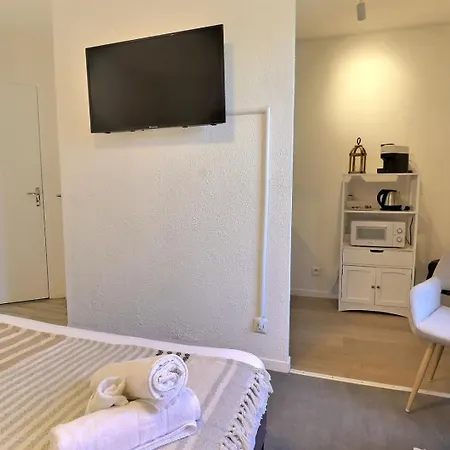 Aux Nuances De Clairs - Cosy Dans Quartier Historique Cathedrale - Mon Groom Apartment *