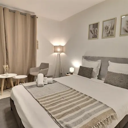 Apartment Aux Nuances De Clairs - Cosy Dans Quartier Historique Cathedrale - Mon Groom
